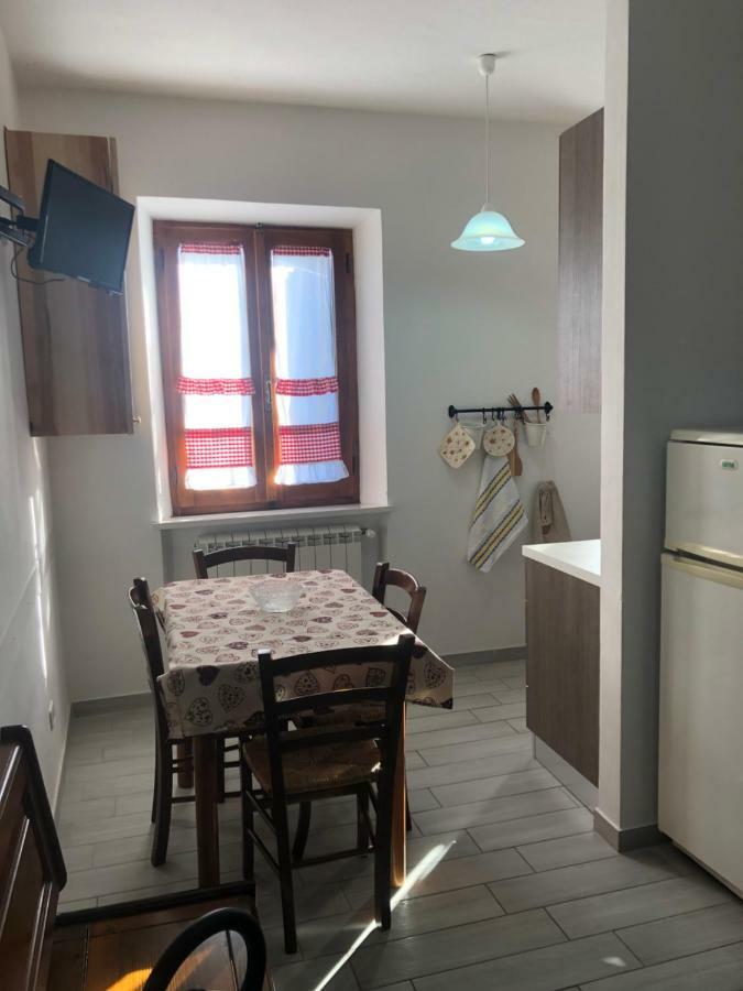 La Casa Di Nena Apartment Vivo dʼOrcia Екстериор снимка