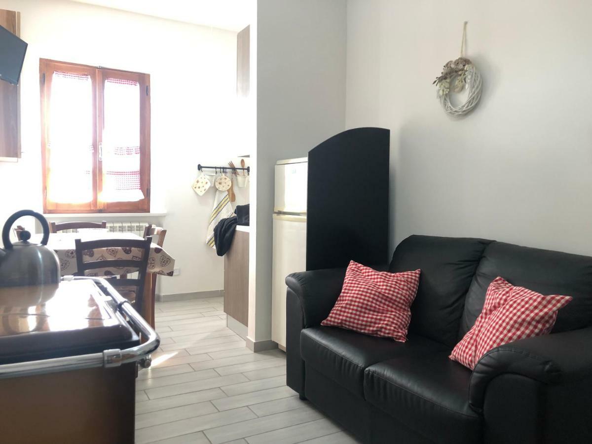 La Casa Di Nena Apartment Vivo dʼOrcia Екстериор снимка