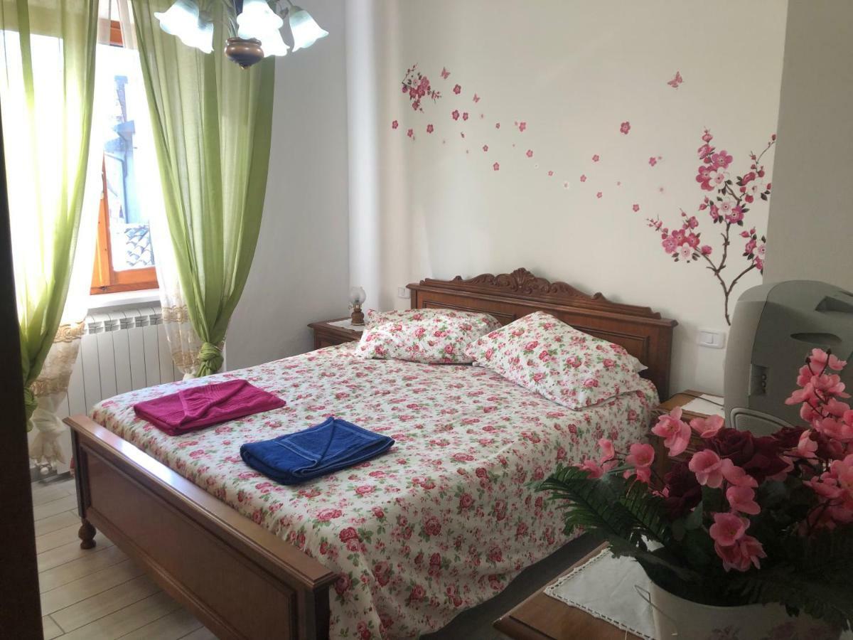La Casa Di Nena Apartment Vivo dʼOrcia Екстериор снимка